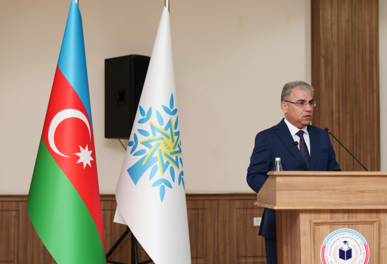 "Naxçıvandan Xankəndiyə uzanan Zəfər yolu” adlı konfrans keçirildi - FOTOLAR